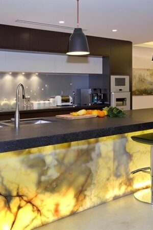ONYX MARBLE